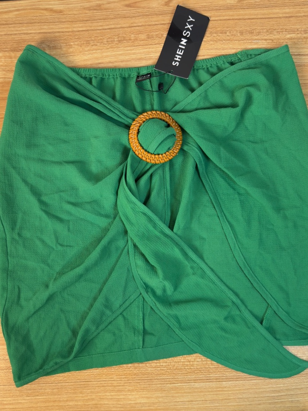 SHEIN Green Mini Wrap Skirt with Woven Gold Ring